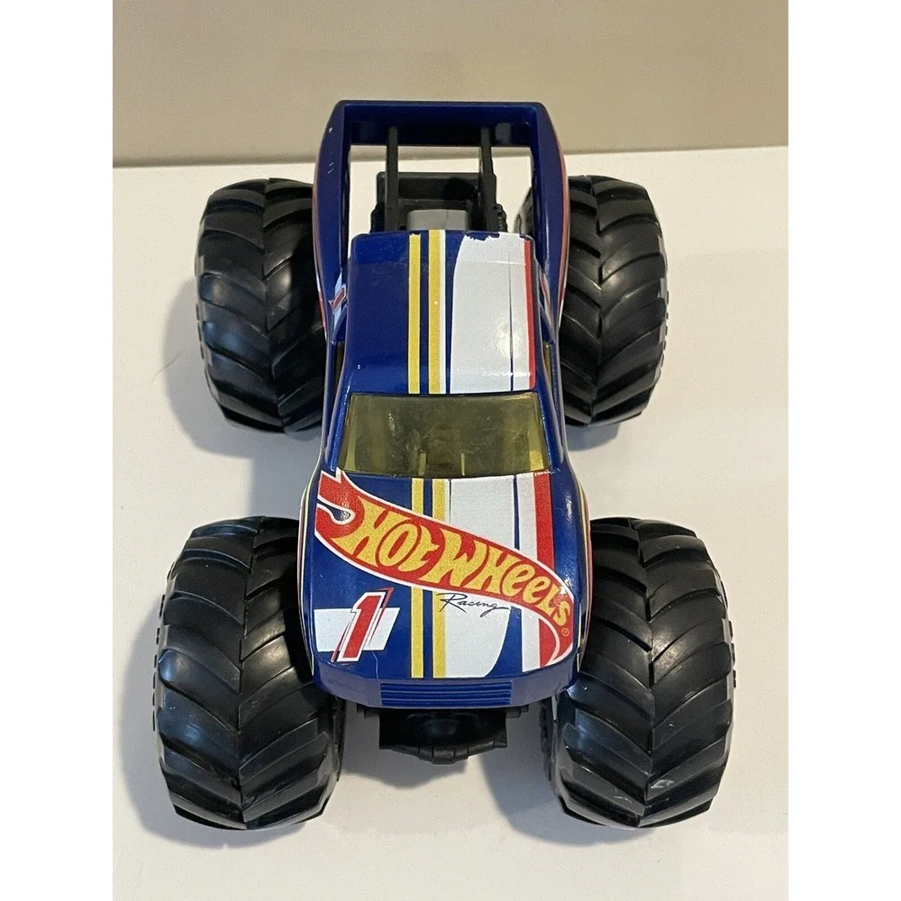 Hot Wheels Monster Jam‎ Monster Truck #1 - 1:24 Scale Vehicle 2018